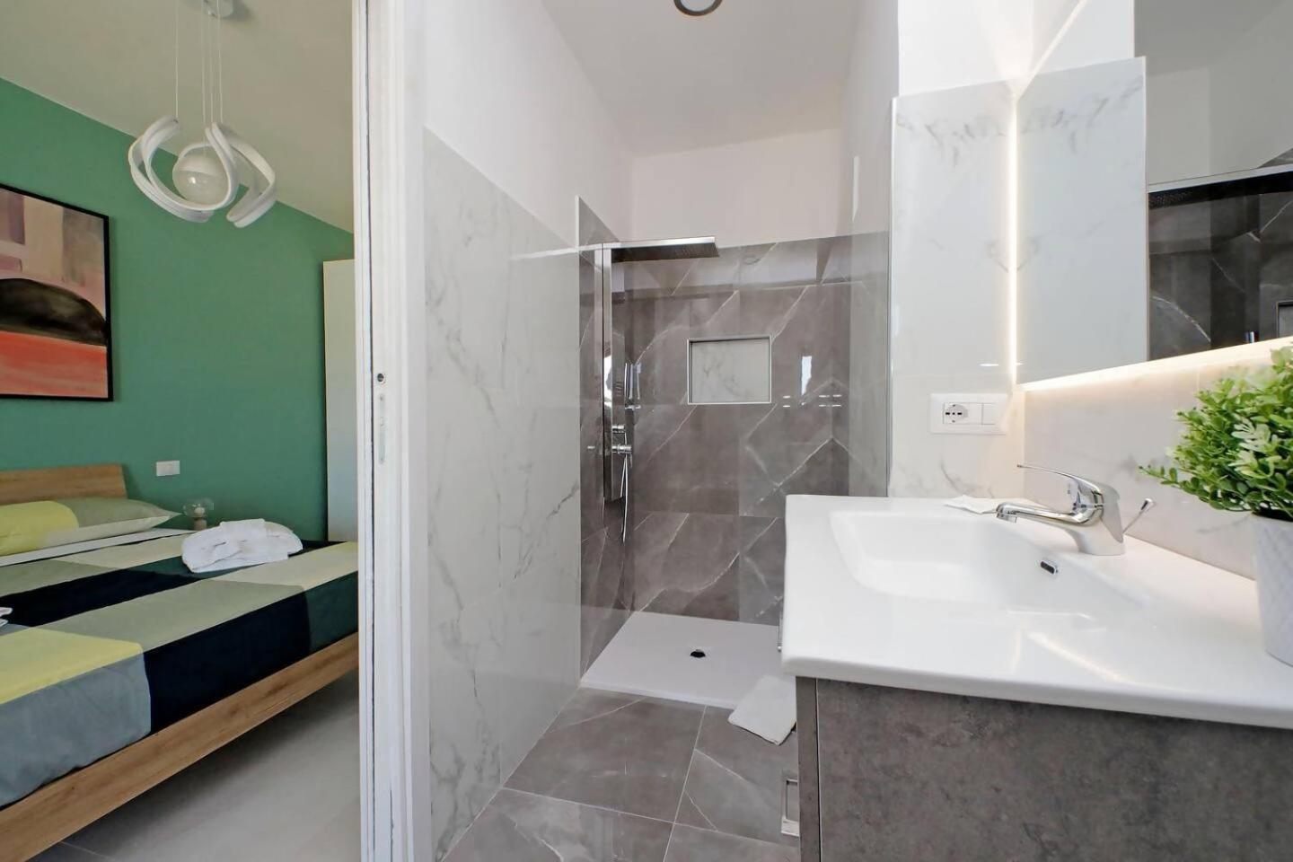 Attico Di Design A Garbatella Con Vista San Pietro Appartamento