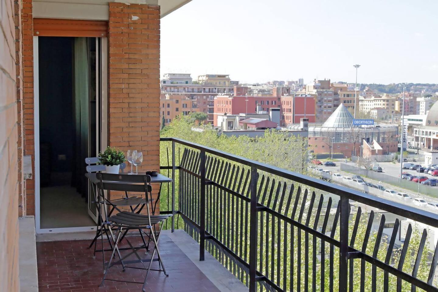 Attico Di Design A Garbatella Con Vista San Pietro